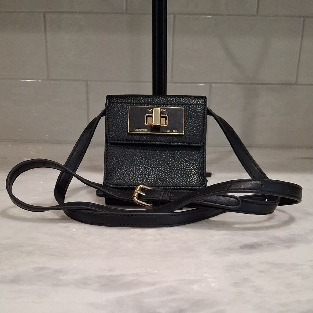 Crossbody Wallet